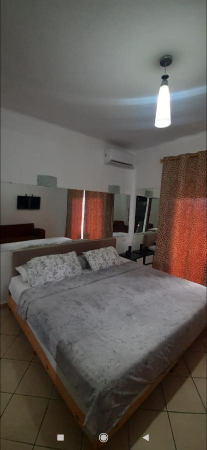 Studio Avec Piscine De Luxe Cabo Negro Zewnętrze zdjęcie